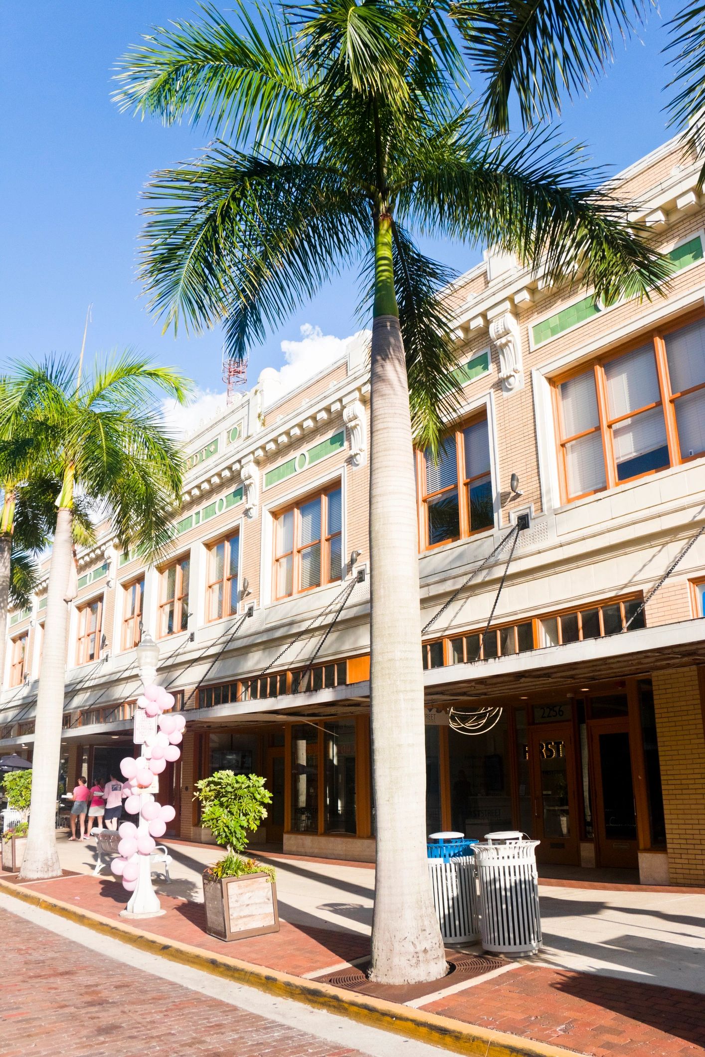 Pristine living room after deep cleaning